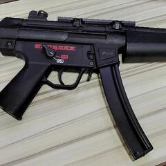 イカゲームのマシンガン　Cyma MP5A5 電動ガン　ジャンク？の画像