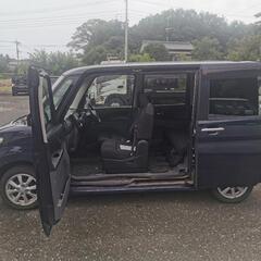 ブラックでもローンが通る！車検２年付、タントの画像