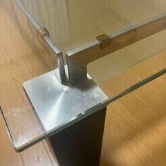 ニトリ　ガラステーブルの画像