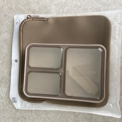 フードマン600と フードマン800ベージュのケースの画像
