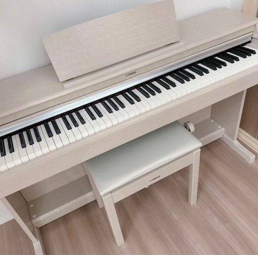 ヤマハ　YAMAHA 電子ピアノ　YDP-165-WA 高低自在椅子＆ヘッドホン