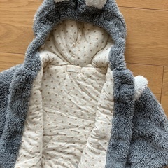 秋、冬用子ども服　80の画像