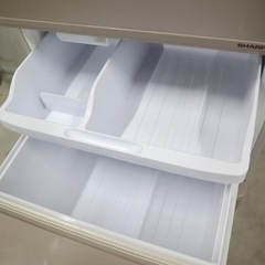 冷蔵庫シャープ SJ‑WA35X（2013年モデル) 350 L SHARPの画像