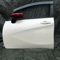 E12 ノートNISMOの左フロントドアカラーNO:QAB DB...