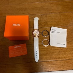 folli follie 腕時計　レディース
の画像