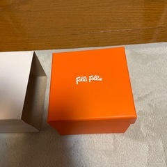 folli follie 腕時計　レディース
の画像