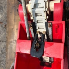 向井工業　手押し播種機 ごんべえ　種蒔　ベルト繰上式種まき機　1条　大豆　麦　コーン ほうれん草 そば　そ菜　畑　ハウス　 野菜 家庭菜園　宮崎　農機具の画像