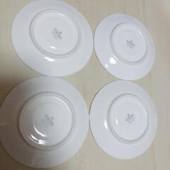 MOMOYAMA 桃山陶器 花柄 ケーキ皿 4枚の画像