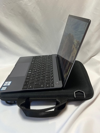 パソコン HUAWEI MateBook 13 i5-8265U 8GB SSD256GB