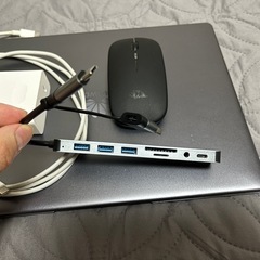 HUAWEI MateBook 13 i5-8265U 8GB SSD256GBの画像