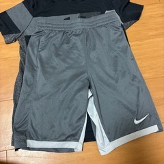 子供服の画像