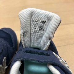 ニューバランス　キッズスニーカー　16センチの画像
