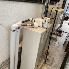 ⭐️灯油ボイラー　長府製　給湯器　リモコン付き⭐️の画像