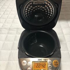 炊飯器(３号炊き)　豪熱沸騰IH　キッチンタイマー機能付きの画像