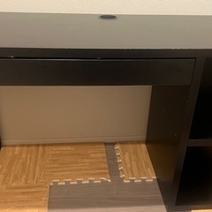 パソコンデスク【0円】