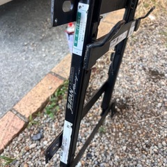 JURAN底止めシートレール R001SC1【ユーノスロードスター/ロードスターNA/NB 運転席側】の画像