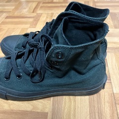 CONVERSE黒ハイカットの画像
