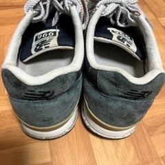 ニューバランススニーカーの画像