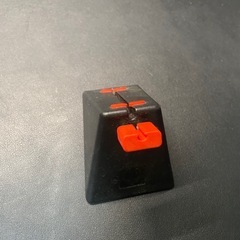 メカニカルキーボードとマウスバンジーの画像