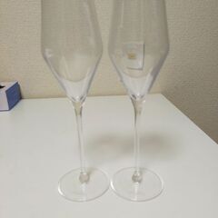 platine シャンパングラスの画像