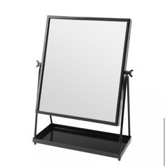 IKEA鏡の画像