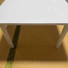 ニトリ　テーブルの画像