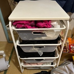 【7月末まで】IKEA ラック　収納　スチール　3個セットの画像