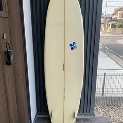 サーフボード　ファンボード　ウェットスーツ　セット　初心者
　の画像