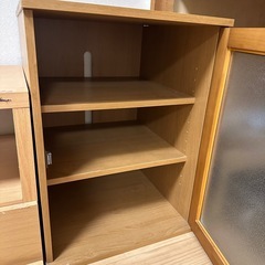 木製キャビネット　の画像