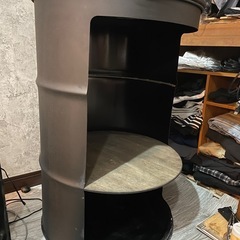 ドラム缶　テーブルの画像