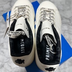 新品未使用！adidasマリメッコスニーカーの画像