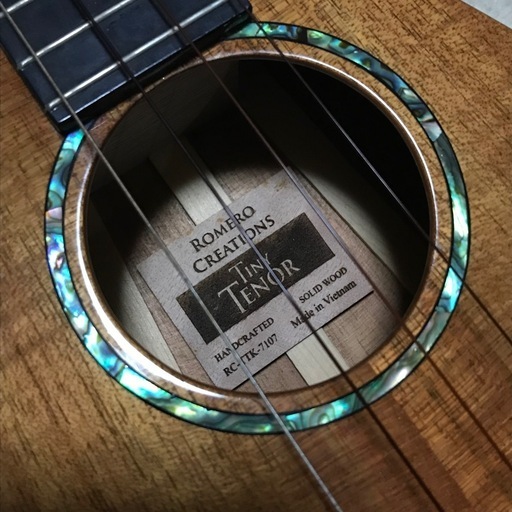 ROMERO CREATION TT Tiny Tenor Premium Koa テナーウクレレ ケース付