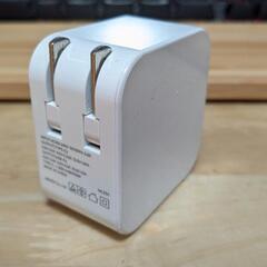 ダイソー AC USBアダプター TypeA・TypeC 1ポートずつの画像