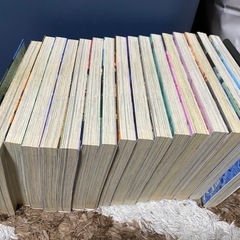 それでも街は廻っている 全巻の画像
