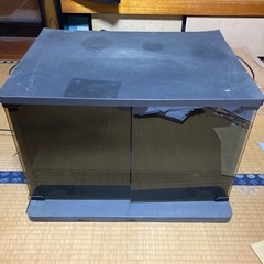 テレビ台
