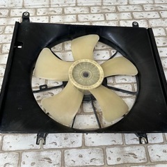 ラジエーターファン　ジムニー　JB23 5型の画像