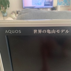 SHARP AQUOS 37インチ　テレビの画像