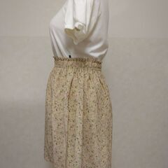 ハーフパンツ　短パン　花柄の画像