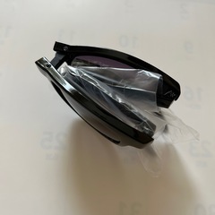 宝島社　折りたたみサングラス　ブラックの画像