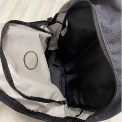 Hurley グレー リュックの画像