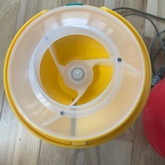ICE ROBO Ⅲ電動かき氷機 赤・黄の画像