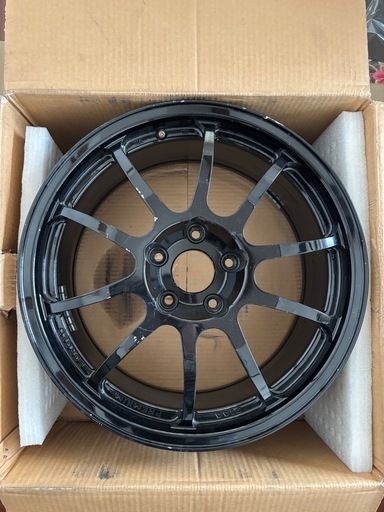 鍛造軽量7.5㎏　４本　17X8.0J+37    値下149,999円→95,000円→89,800円→85,000円→期間限定　8