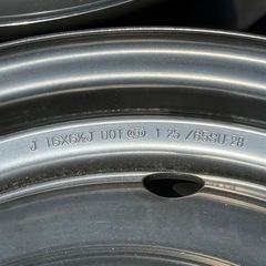 【新車外し】 トヨタ GR86 ZN8 RC グレード 純正 スチール ホイール 16インチ 6.5J +48 PCD100 5H （ スバル BRZ ZD8 鉄チン 美品 ）の画像