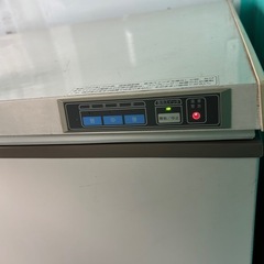 業務用冷凍庫の画像