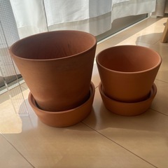 IKEAテラコッタ鉢　皿付き　
内径19cm 15cm 2つ　の画像