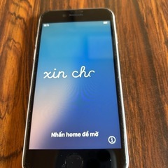 iPhone SE2  64GB ホワイト超美品　使用少なめの画像