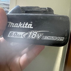 マキタ18Vバッテリー2個充電器セットの画像
