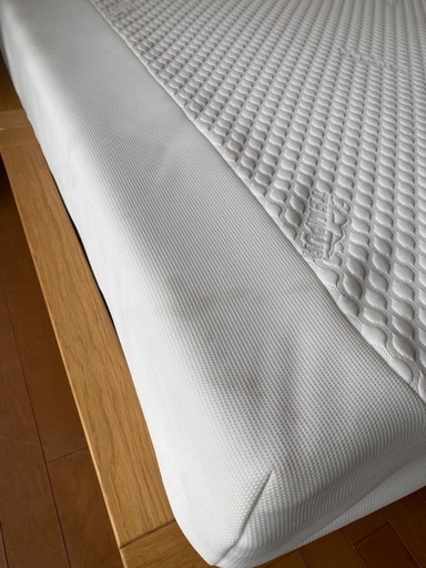 テンピュールクィーンベッド30万円の品⭐︎