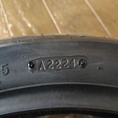 pcx jf81 BPCフロントタイヤ 新品未使用品の画像