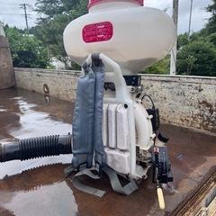 丸山　MDJ61G-26動力散布機　中古　の画像